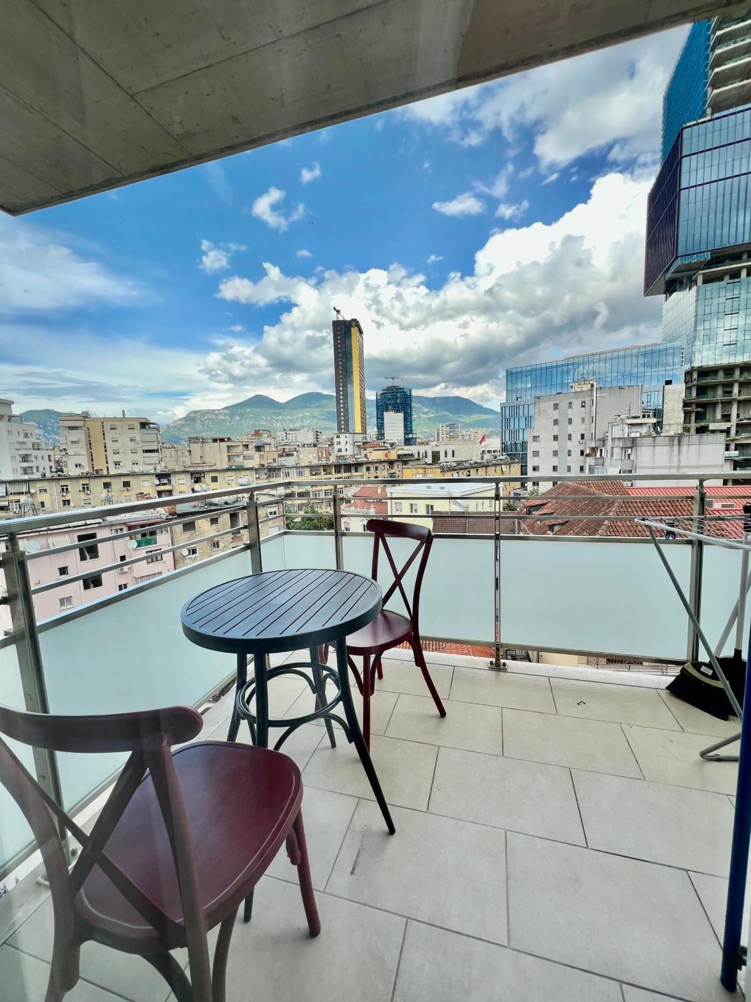Spiranca Downtown Comfort Apartment Тирана Екстериор снимка
